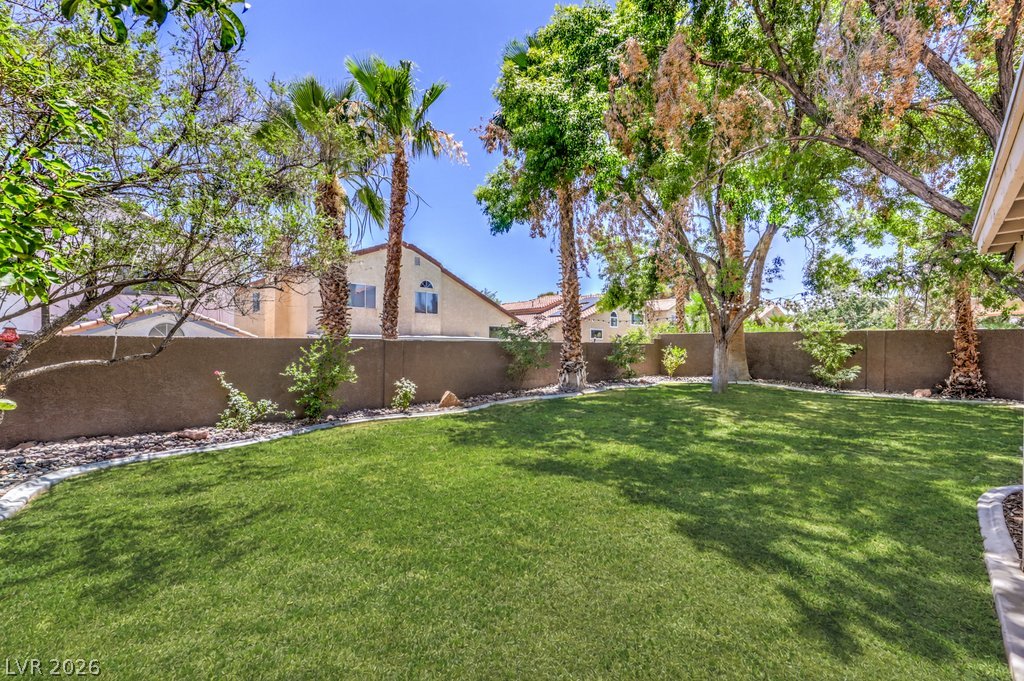 2027 Shadow Brook Way Henderson NV 89074