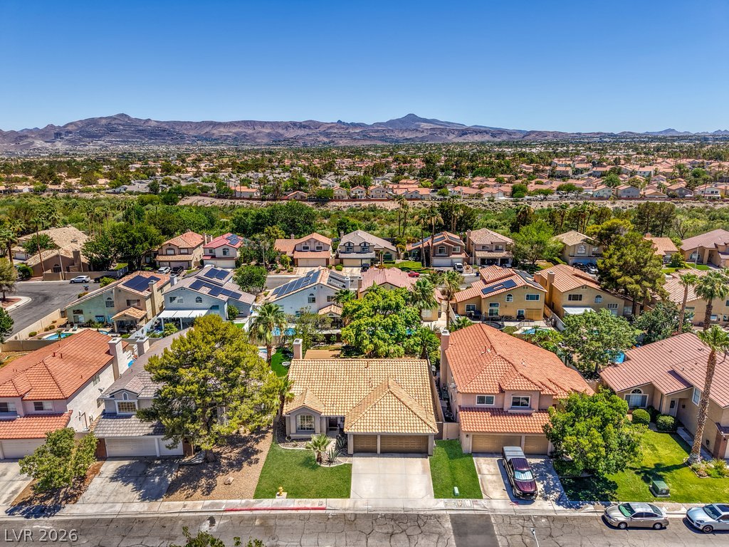 2027 Shadow Brook Way Henderson NV 89074