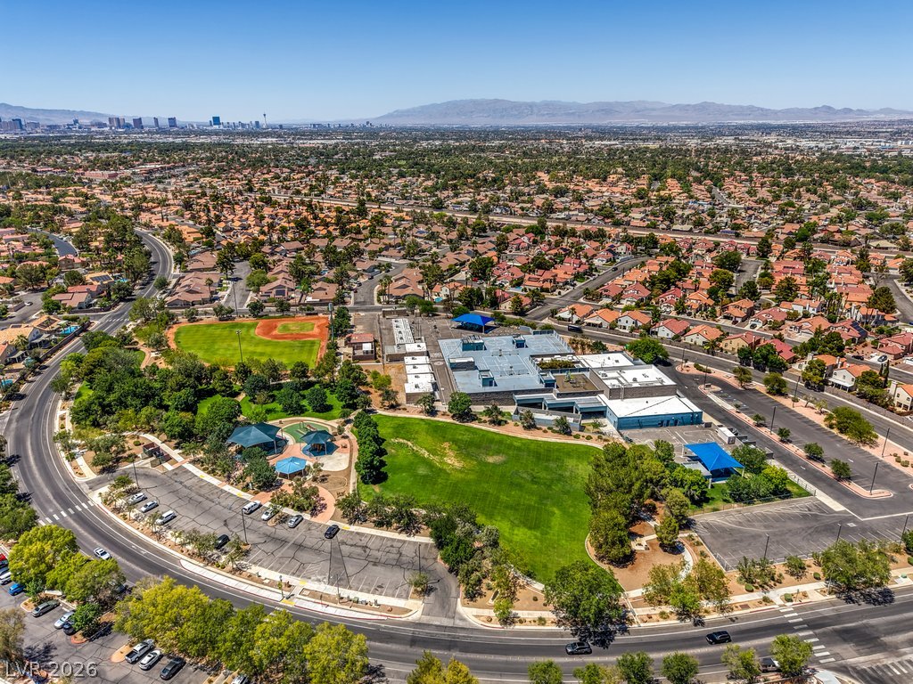 2027 Shadow Brook Way Henderson NV 89074