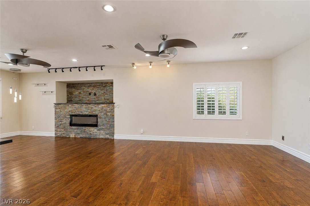 9592 Camino Capistrano Lane Las Vegas NV 89147