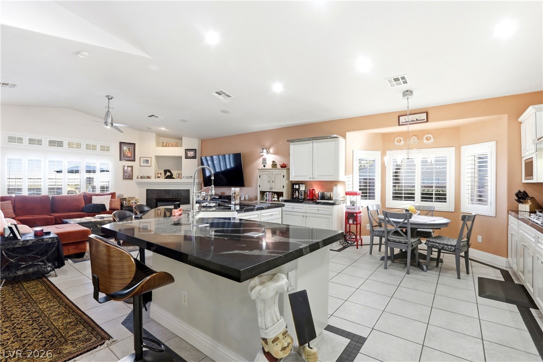 6102 Rocketman Circle Las Vegas NV 89149