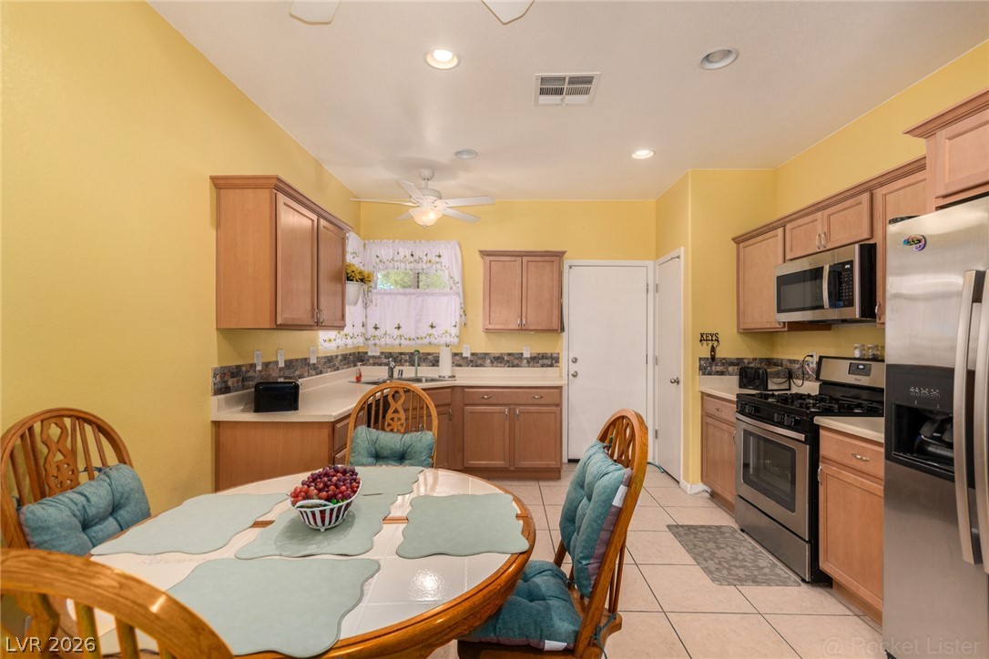 5911 Corbin Avenue Las Vegas NV 89122