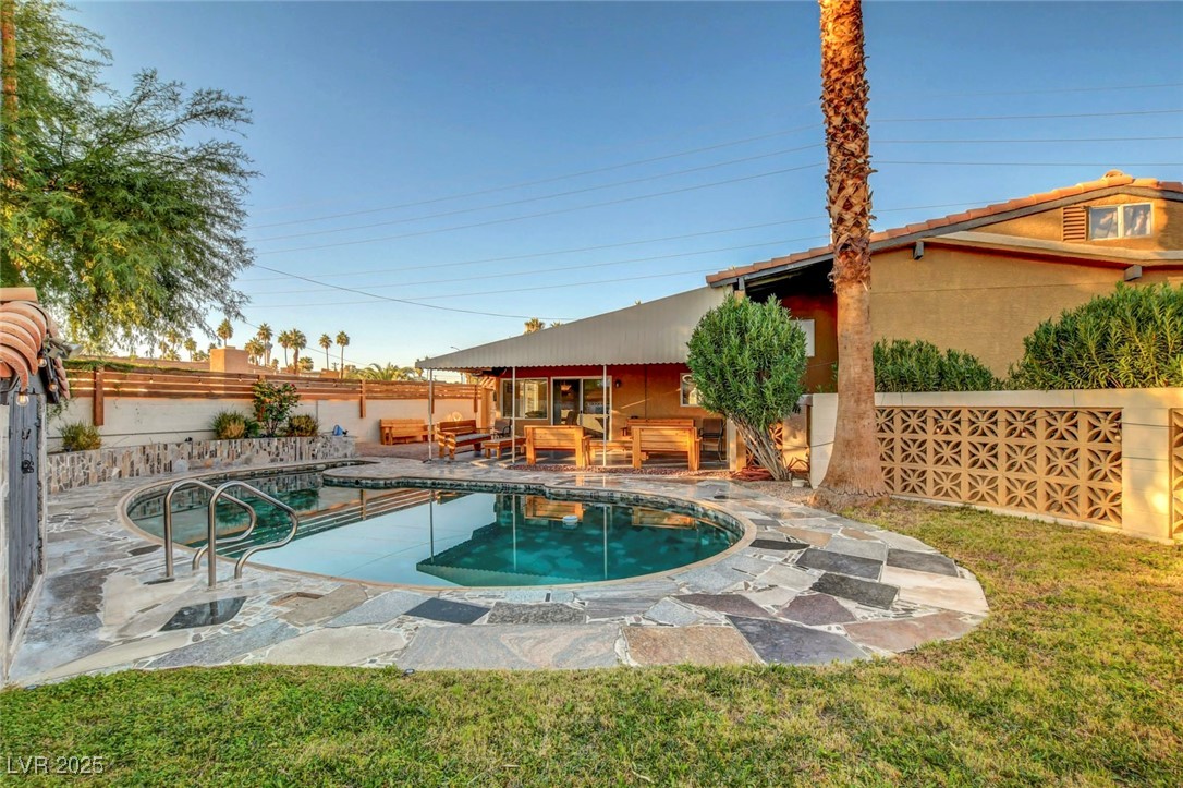 1729 East Desert Inn Road Las Vegas NV 89169