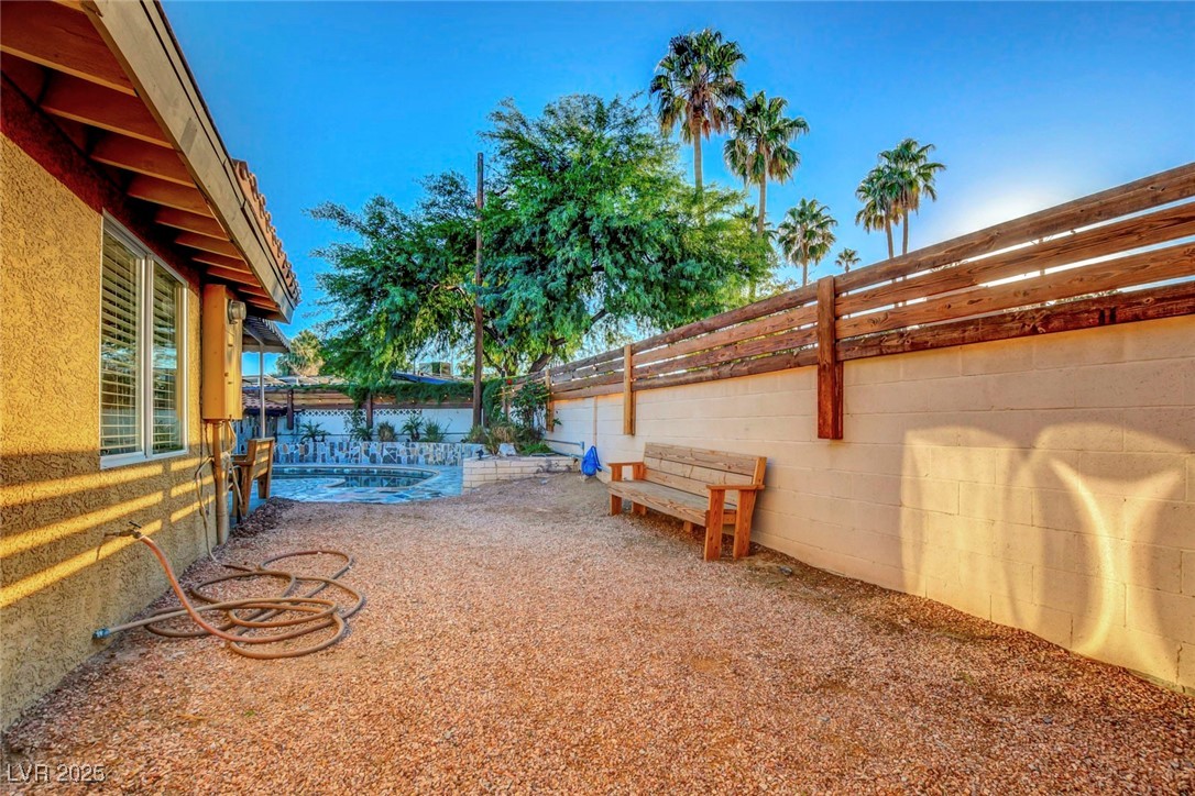 1729 East Desert Inn Road Las Vegas NV 89169