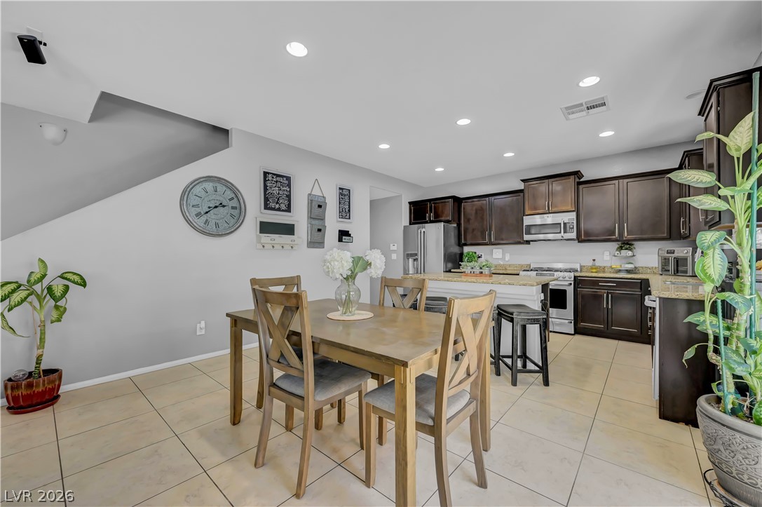 8083 Mosaic Sunrise Lane Las Vegas NV 89166