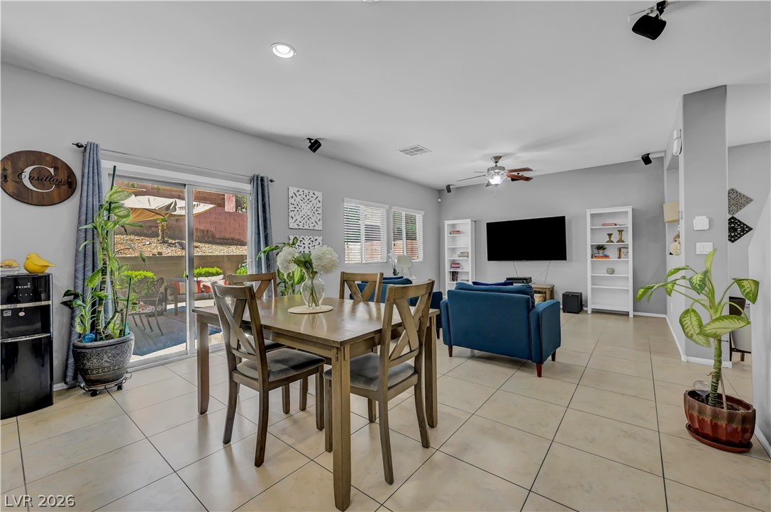 8083 Mosaic Sunrise Lane Las Vegas NV 89166