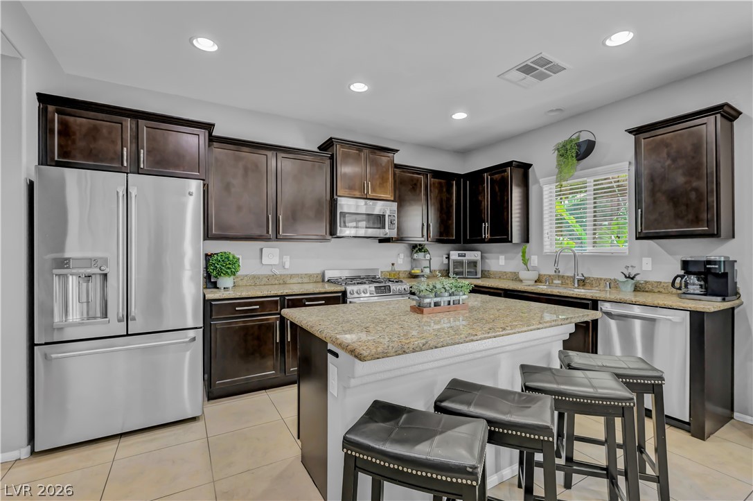 8083 Mosaic Sunrise Lane Las Vegas NV 89166