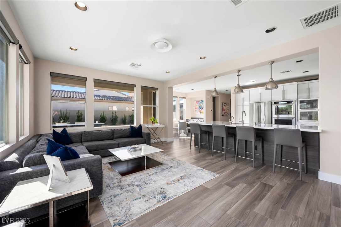 11247 Winter Cottage Place Las Vegas NV 89135