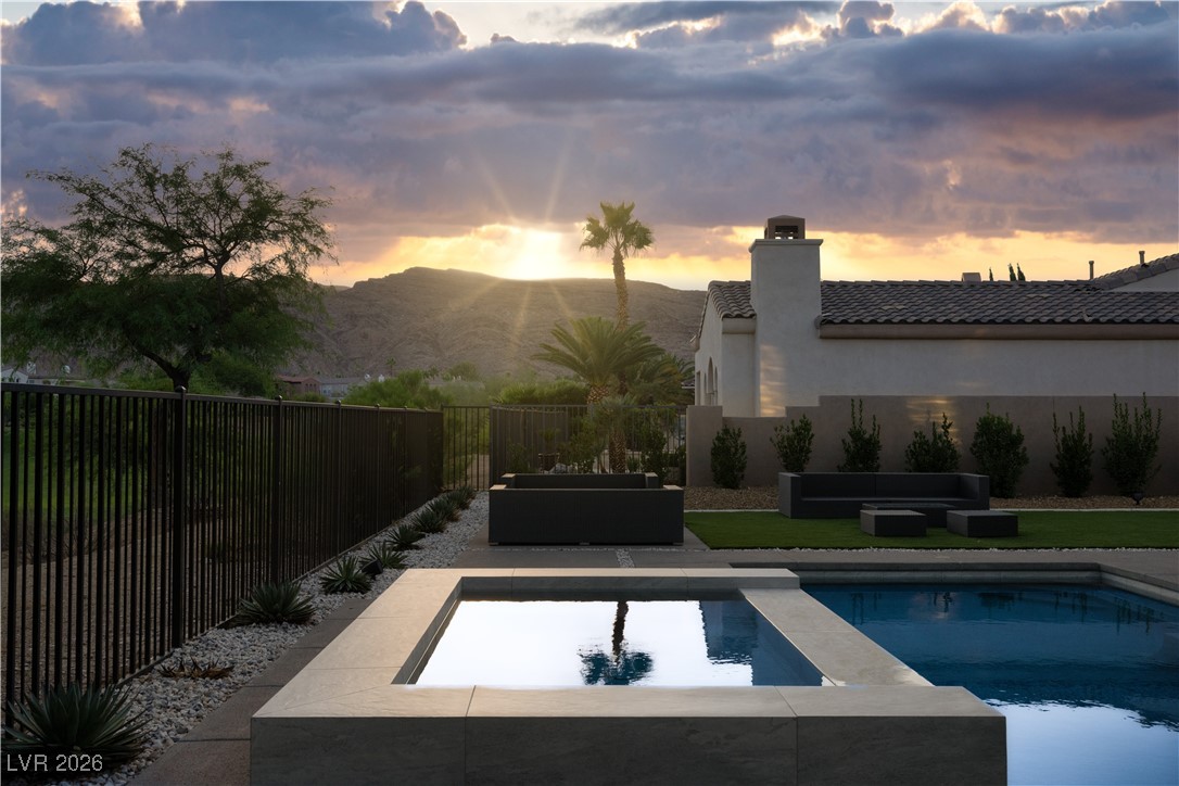 11247 Winter Cottage Place Las Vegas NV 89135