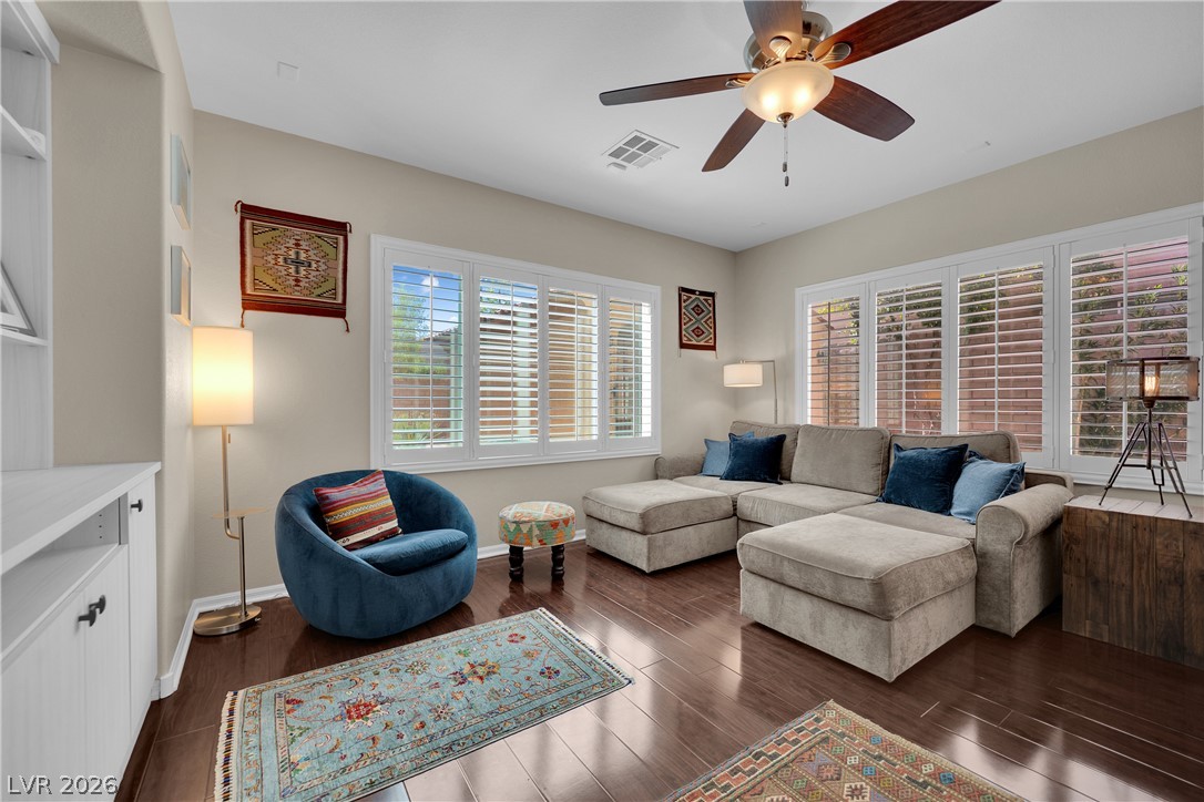 823 Paseo Cerro Place Las Vegas NV 89138