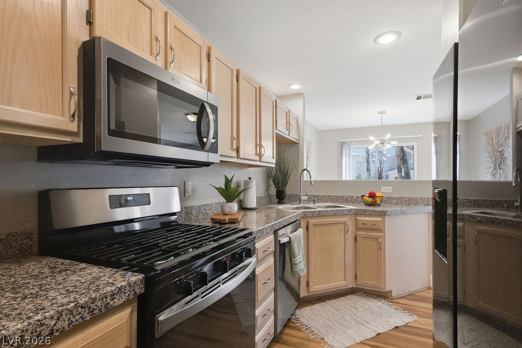 910 Elegant Coral Avenue Henderson NV 89015
