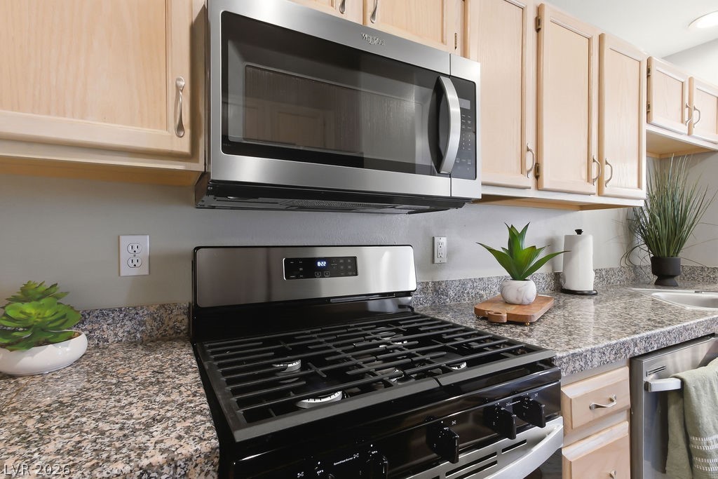 910 Elegant Coral Avenue Henderson NV 89015