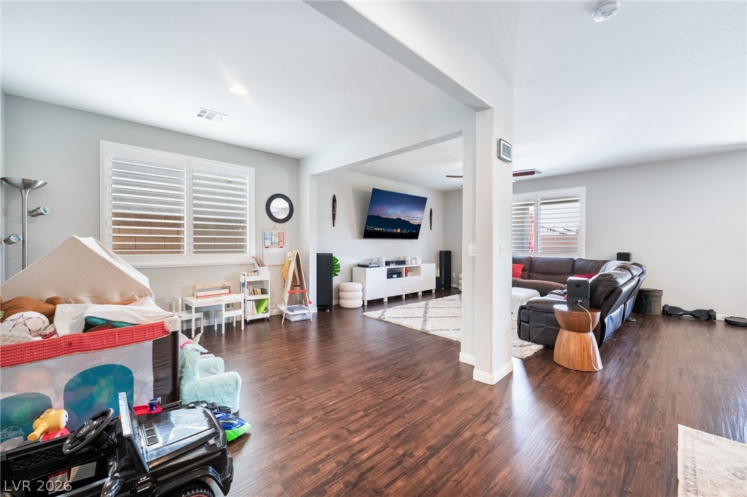 10948 Wonder Hills Street Las Vegas NV 89141