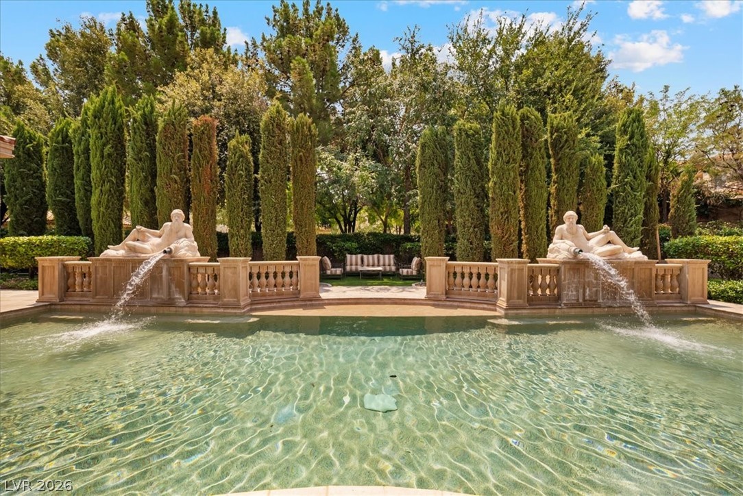 19 Eagles Landing Lane Las Vegas NV 89141