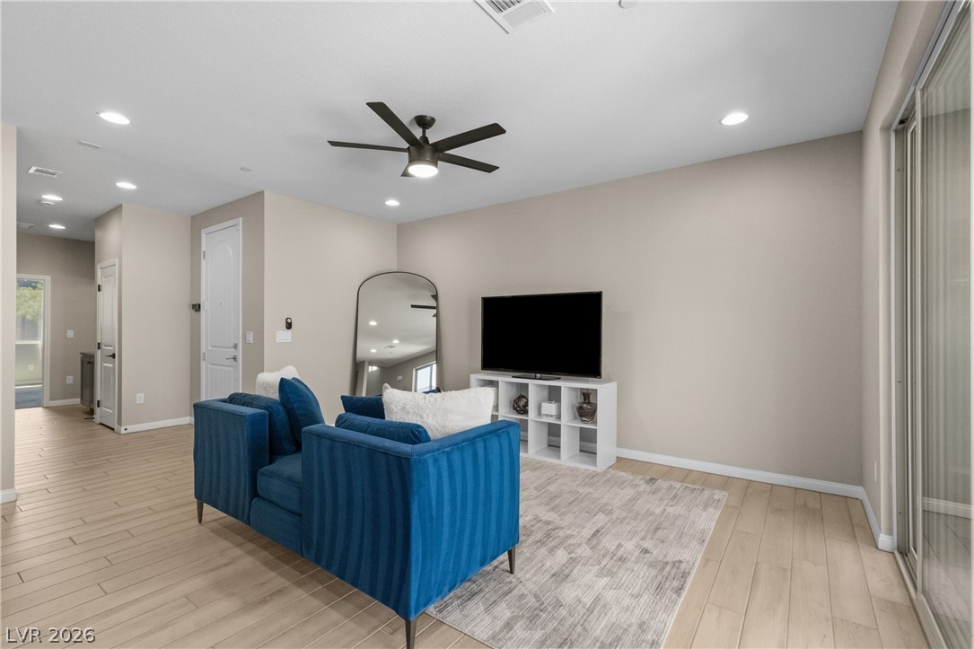 9452 Lunar Ray Street Las Vegas NV 89143