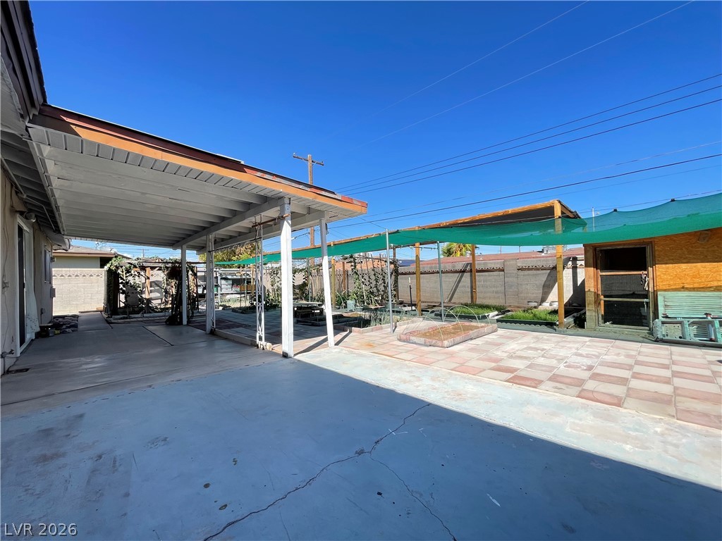 2613 Arenas Street Las Vegas NV 89102