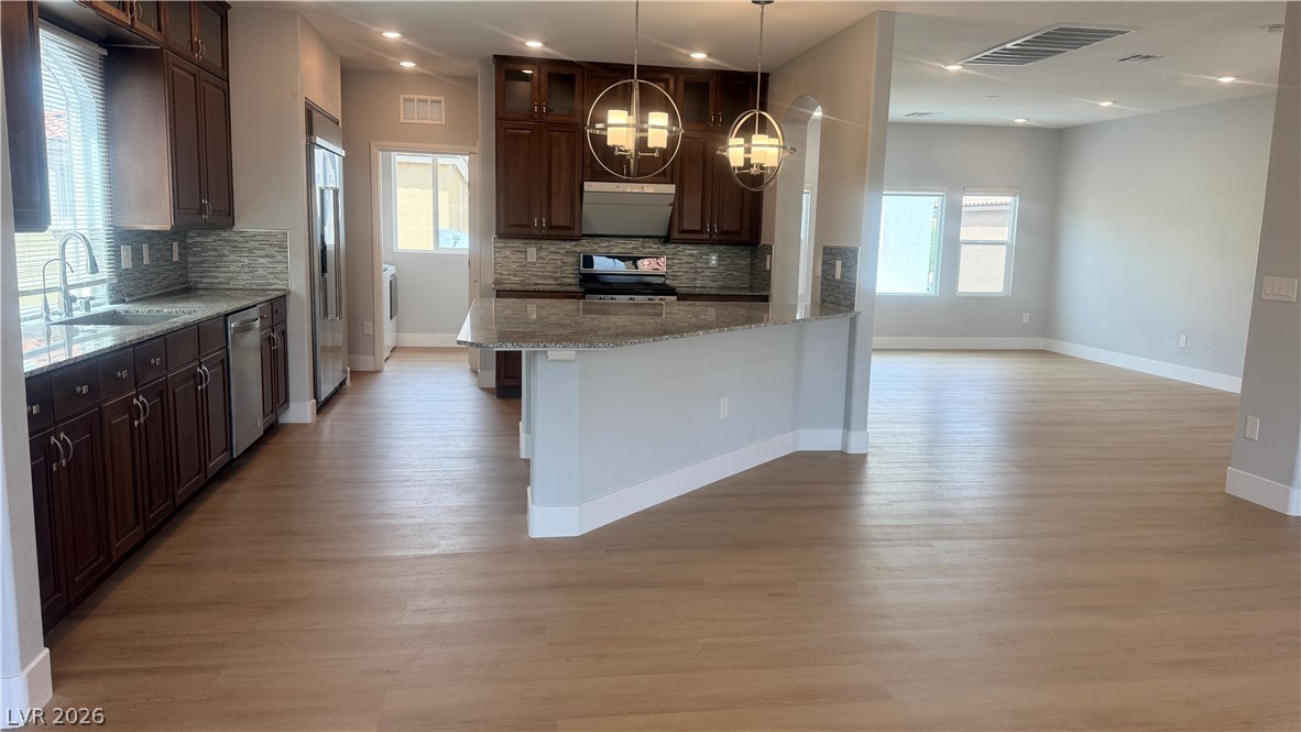 5718 Woodchester Avenue Las Vegas NV 89139