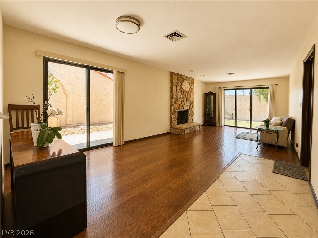 2521 Swan Lane Las Vegas NV 89121