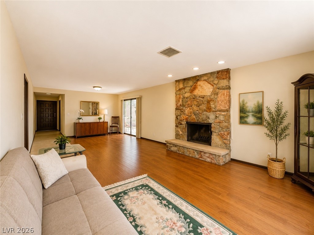 2521 Swan Lane Las Vegas NV 89121