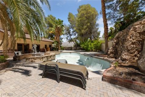 112 Quail Run Road Henderson NV 89014