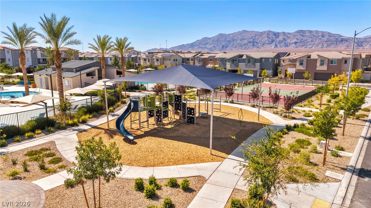 2742 Champagne Gold Avenue North Las Vegas NV 89086
