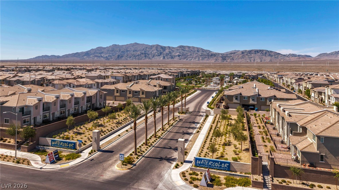 2742 Champagne Gold Avenue North Las Vegas NV 89086