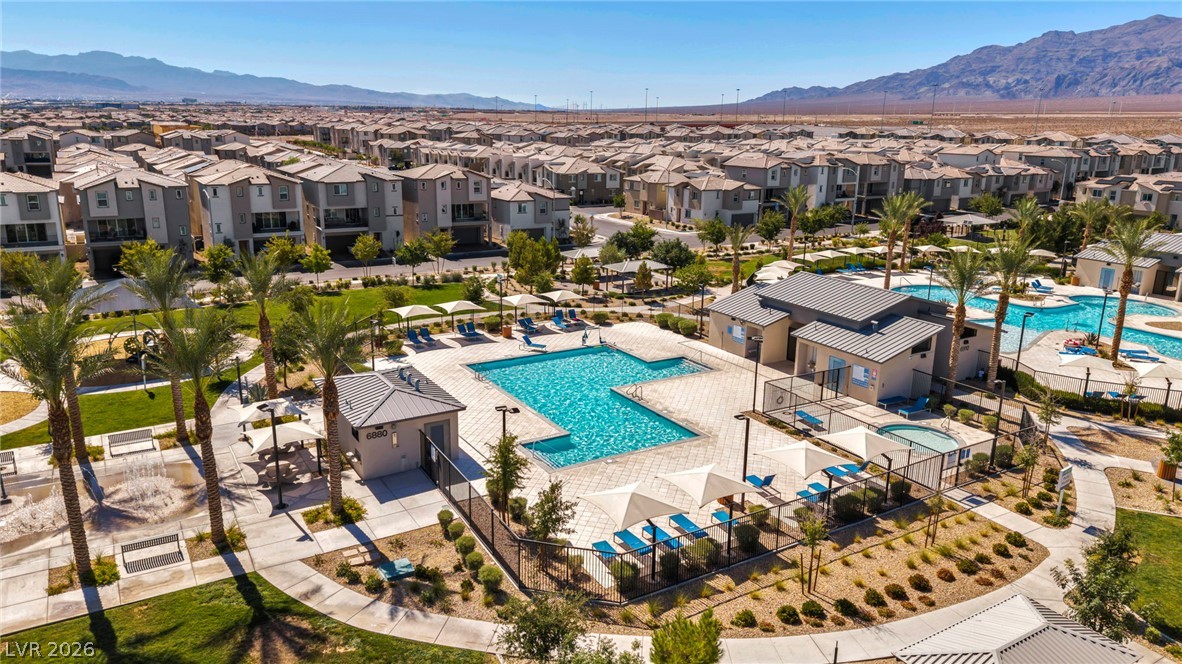 2742 Champagne Gold Avenue North Las Vegas NV 89086