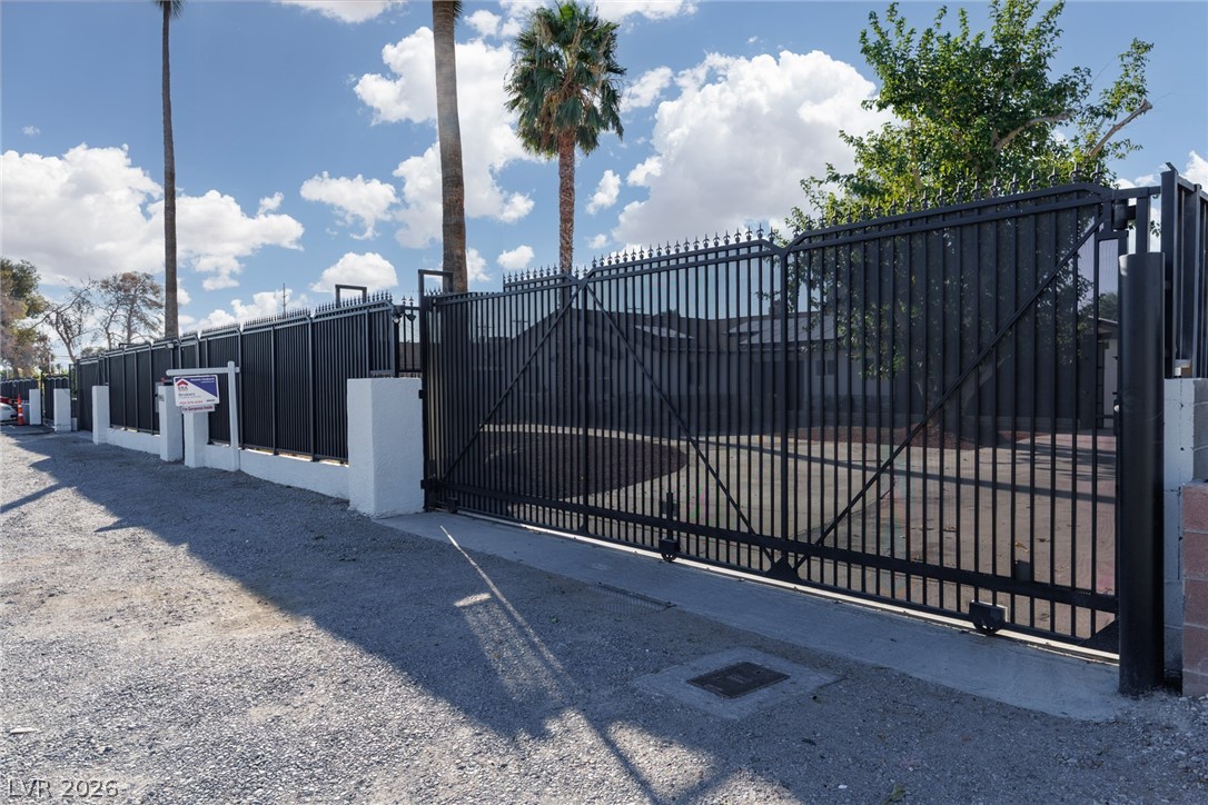 4945 Stacey Avenue Las Vegas NV 89108