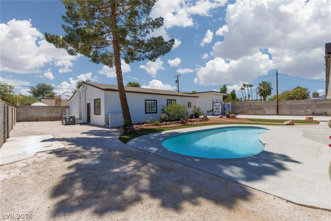 4945 Stacey Avenue Las Vegas NV 89108