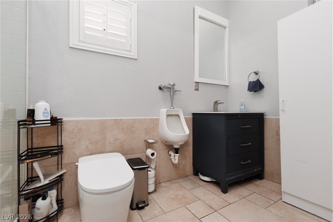 4945 Stacey Avenue Las Vegas NV 89108