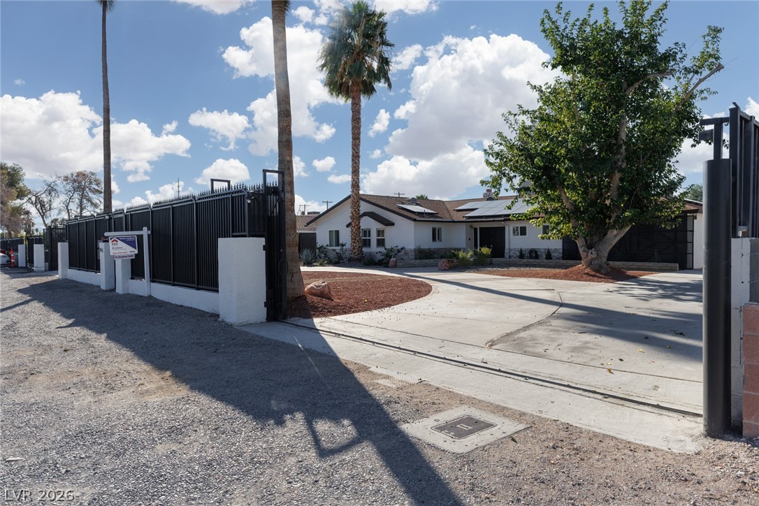 4945 Stacey Avenue Las Vegas NV 89108
