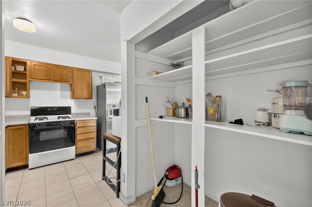 1237 Hassell Avenue Las Vegas NV 89106