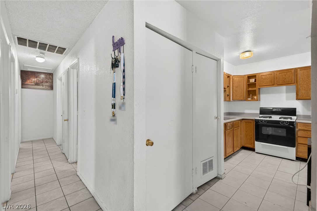 1237 Hassell Avenue Las Vegas NV 89106