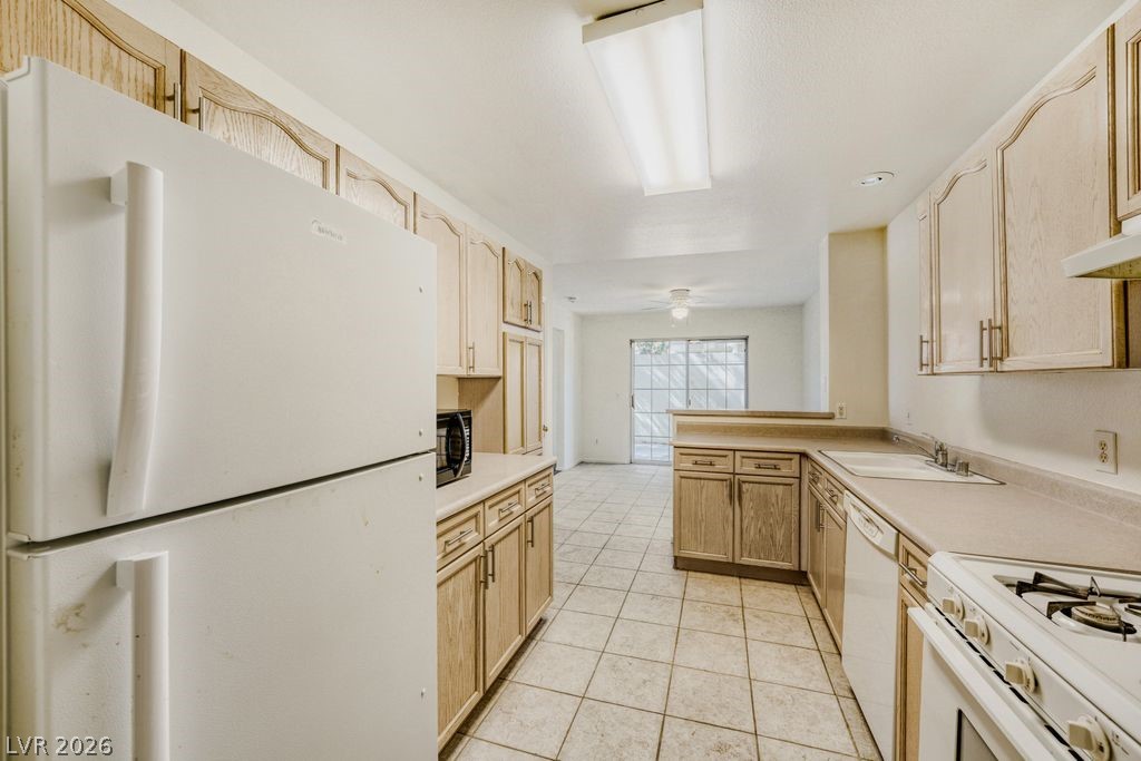 8412 Blue Island Avenue Las Vegas NV 89129