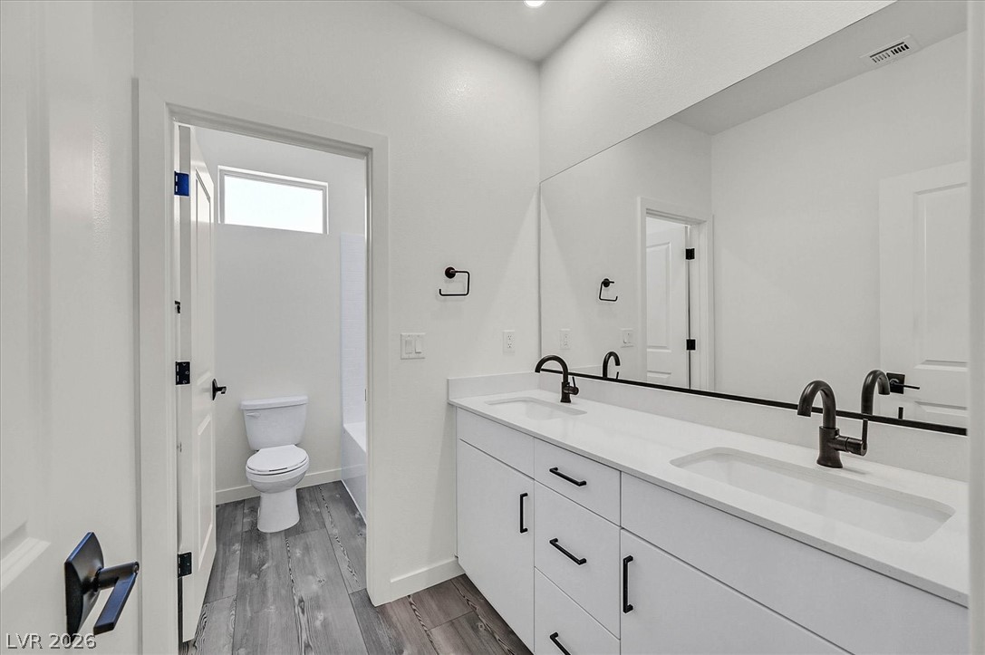 6915 Fordham Creek Street North Las Vegas NV 89084