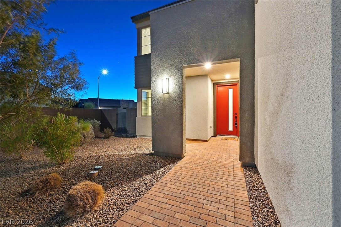6915 Fordham Creek Street North Las Vegas NV 89084