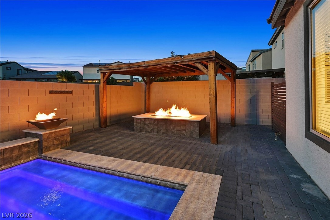 6915 Fordham Creek Street North Las Vegas NV 89084