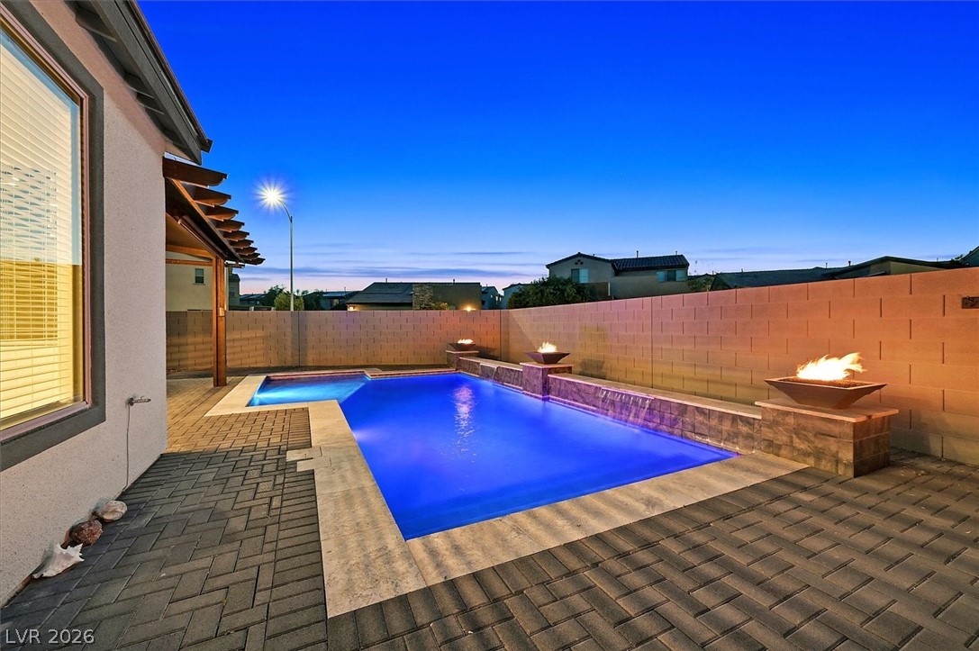 6915 Fordham Creek Street North Las Vegas NV 89084