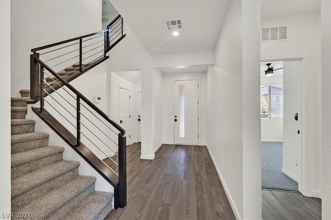 6915 Fordham Creek Street North Las Vegas NV 89084