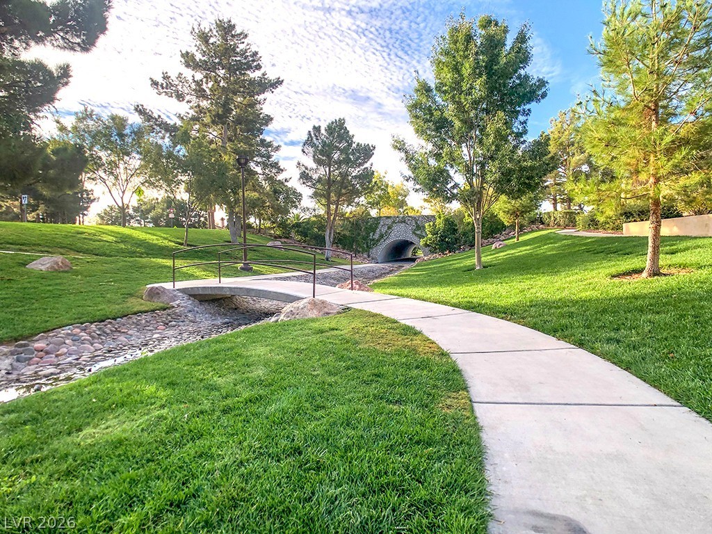 1813 Havercamp Street Las Vegas NV 89117