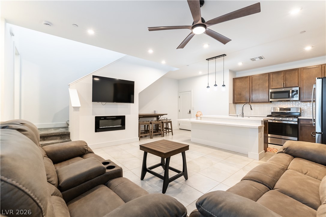 4312 Eagle Summit Avenue Las Vegas NV 89141