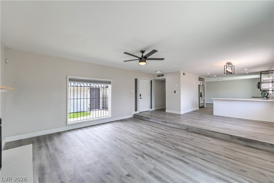 3811 Tumbleweed Avenue Las Vegas NV 89121