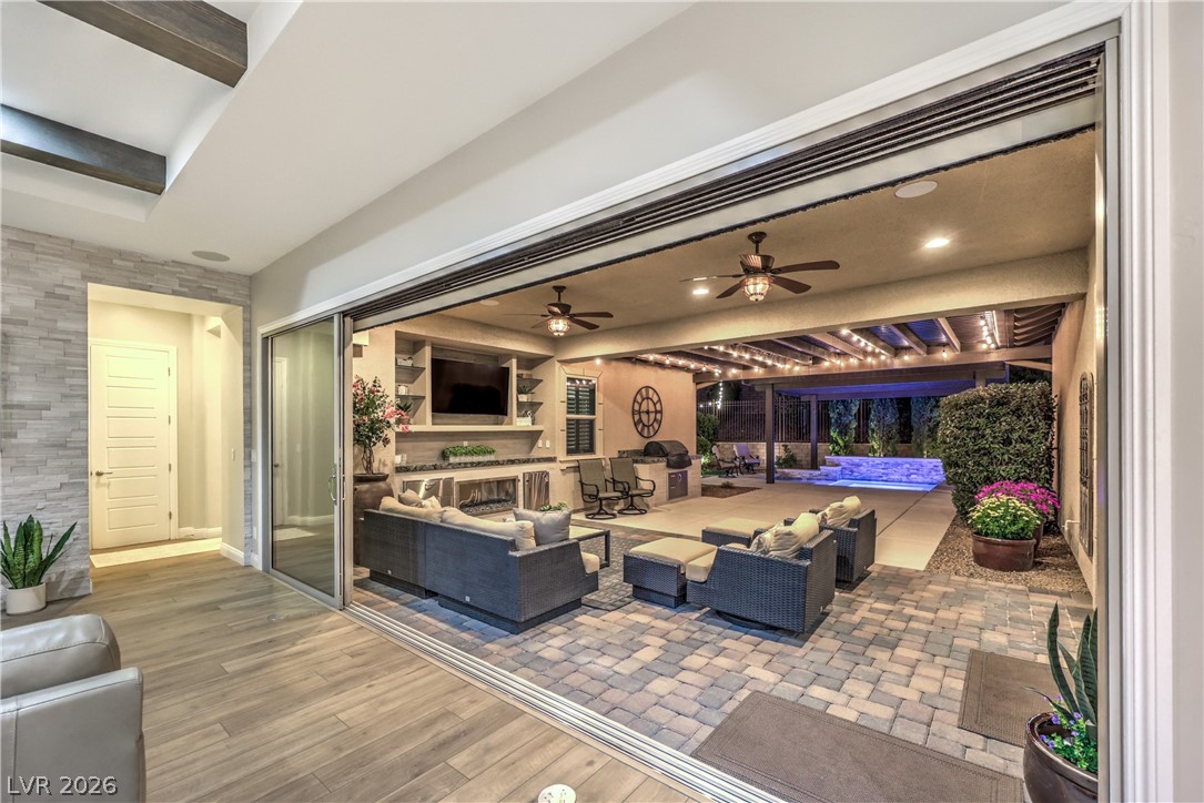 97 Menorca Island Court Las Vegas NV 89138