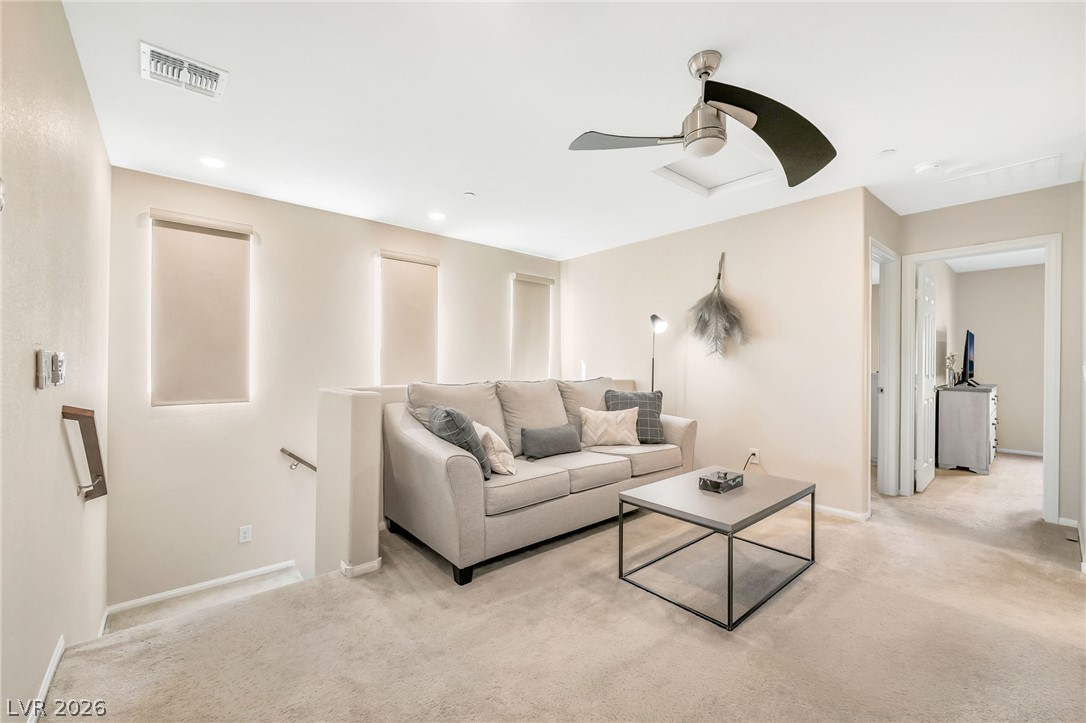 5692 Calm Season Street Las Vegas NV 89118