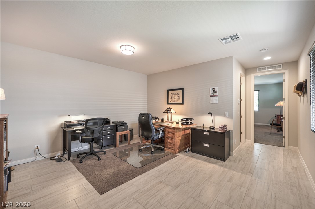 6341 Regina Ridge Street Las Vegas NV 89149