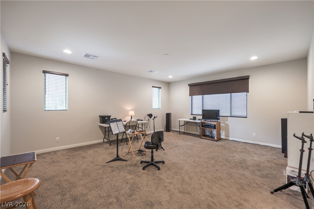6341 Regina Ridge Street Las Vegas NV 89149