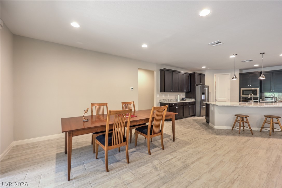 6341 Regina Ridge Street Las Vegas NV 89149
