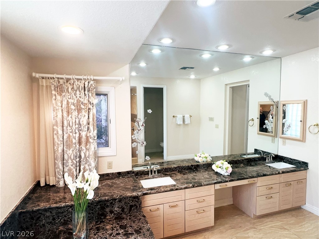 7829 Bermuda Dunes Avenue Las Vegas NV 89113