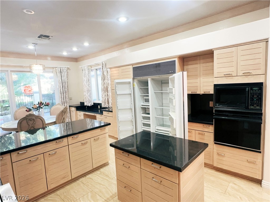 7829 Bermuda Dunes Avenue Las Vegas NV 89113