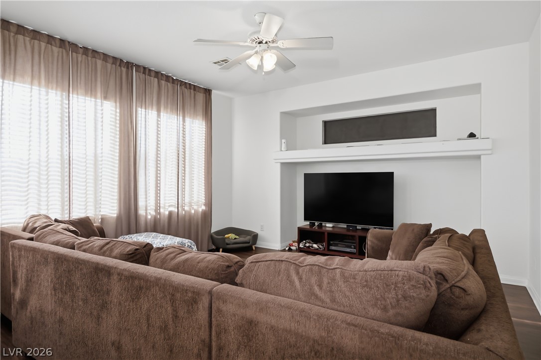 5617 Midnight Breeze Street North Las Vegas NV 89081